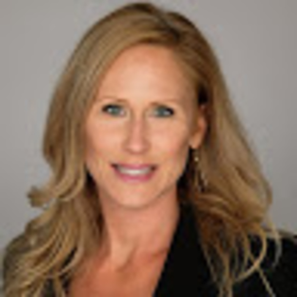 Meet your Posher, Holly